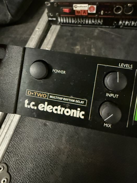 TC Electronic D-Two Multitap Rhythm Delay Rack 1U