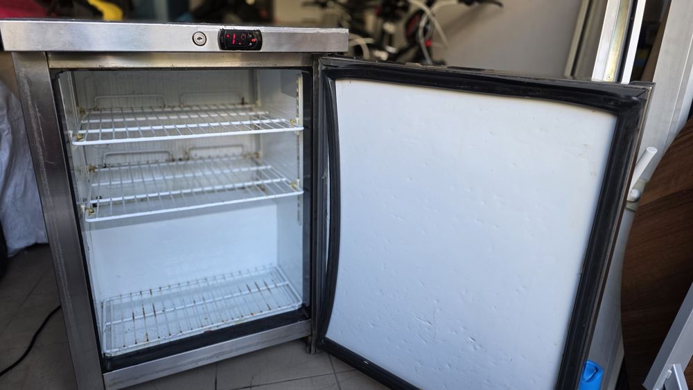 Szafa chłodnicza 130L Szron SR20S sprawna - możliwy dowóz za dopłatą