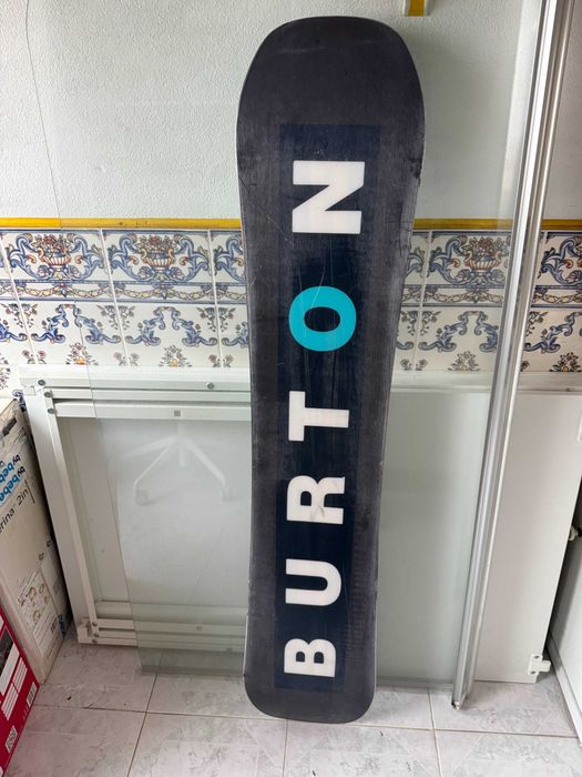 Snowboard Burton Custom 140 + fixações (para altura 155–160 cm)