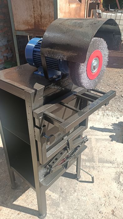 Зачисний верстат для профильної та круглої труби 220/380 В