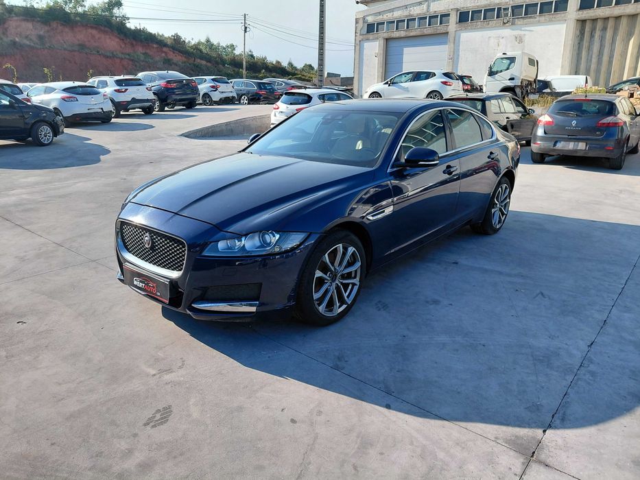 Jaguar XF 2.0D  2015 Salvado/ Avaria Motor