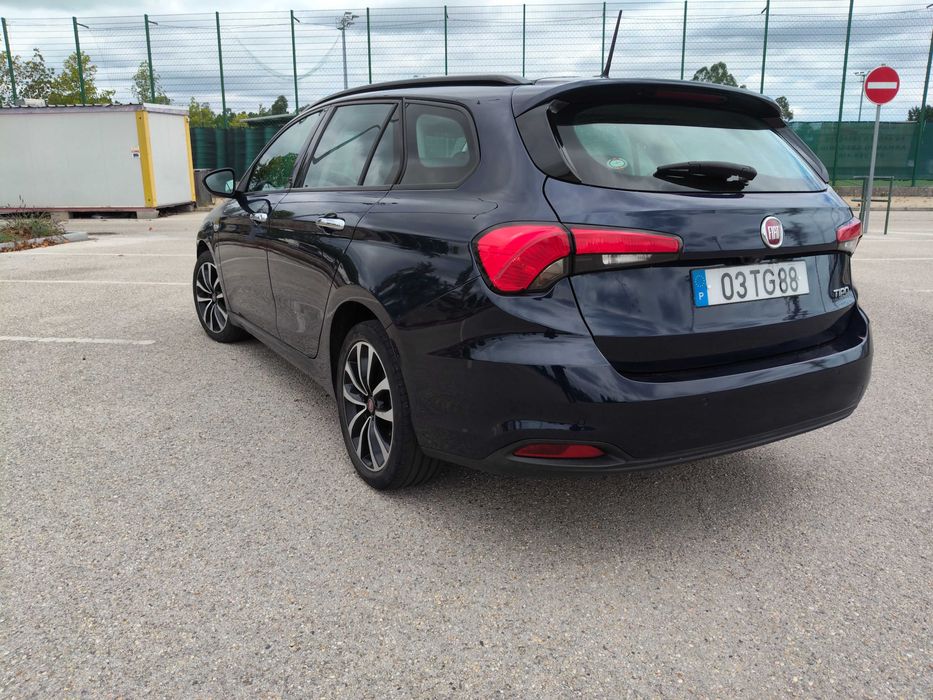 Fiat Tipo SW 1.3 MultiJet Lounge | GPS | Câmara | JLL 17" | Garantia | 8.750 €