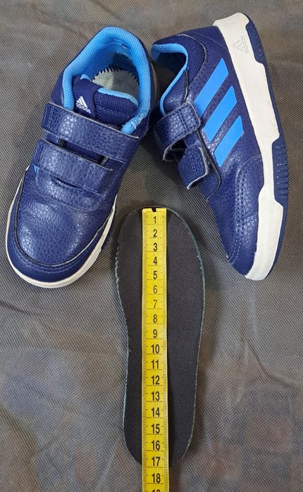 Adidas  для дітей