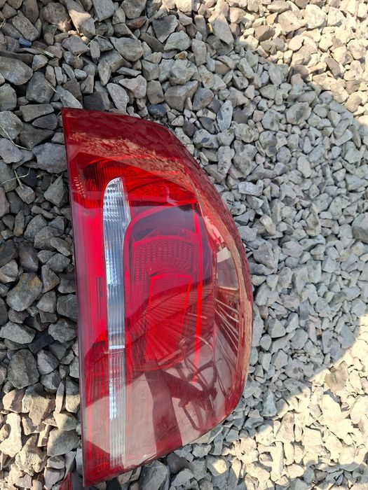 Audi a3 8p 3 drzwi lampy tył lift kompletne  komplet oryginał