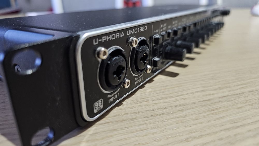 Interfejs Audio Behringer U-phoria UMC-1820
