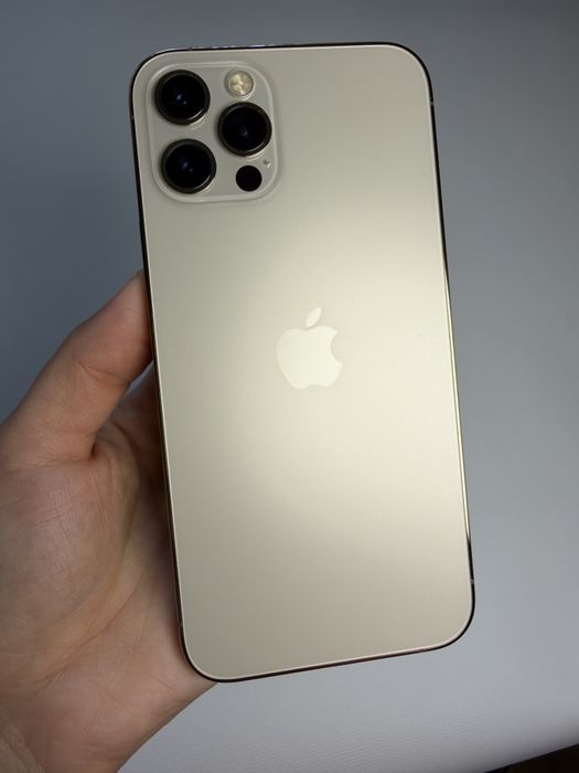Продам iPhone 12 Pro в чудовому стані
