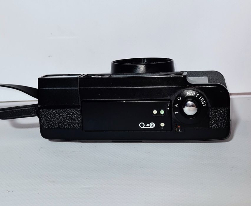 Revue 600 AF motor aparat kompaktowy