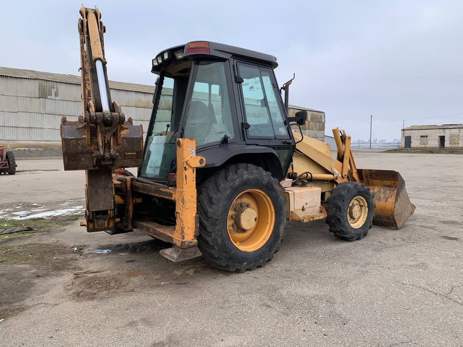 Case 580SM екскаватор навантажувач