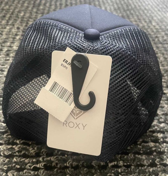 Czapka z daszkiem granatowa ROXY truckerka