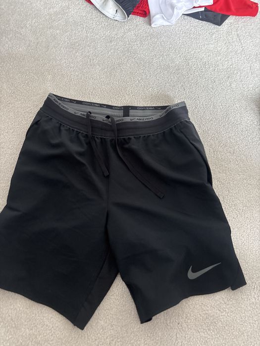Spodenki nike czarne