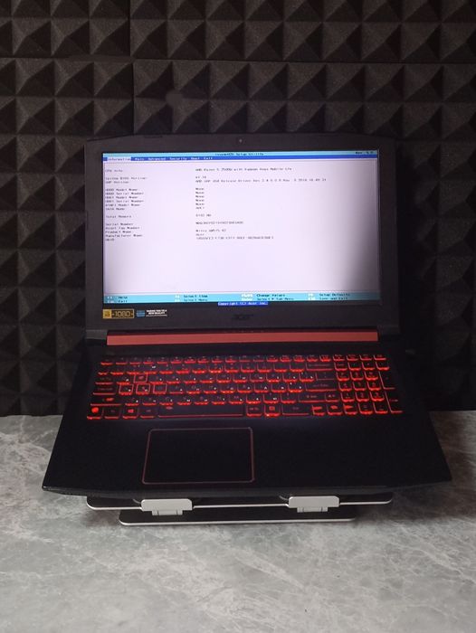 Ігровий Ноутбук Acer Nitro під відновлення / Ryzen 5 2500u / RX560