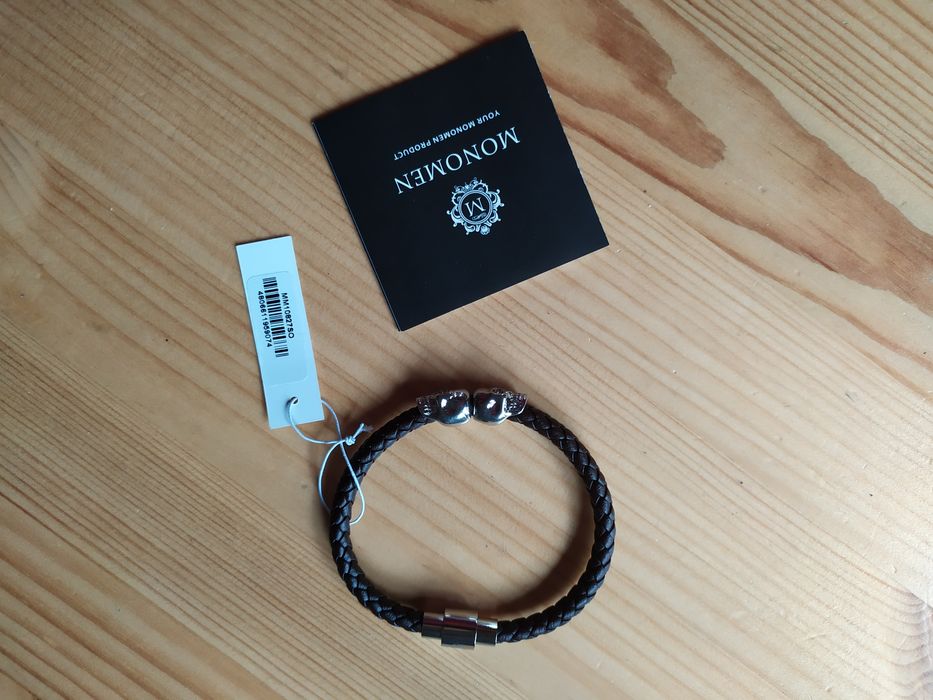 Bransoleta męska MONOMEN, czaszki.
