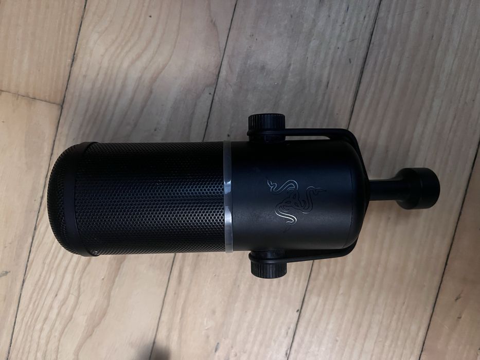 Микрофон Razer sieren elite комплект