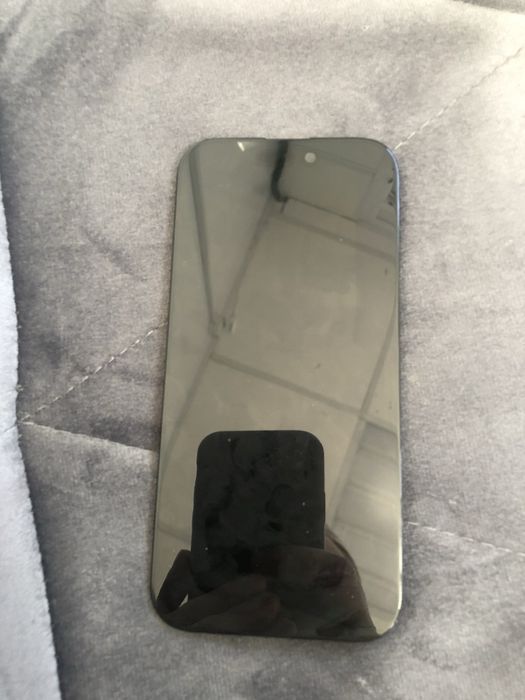 IPhone 16 Pro екран