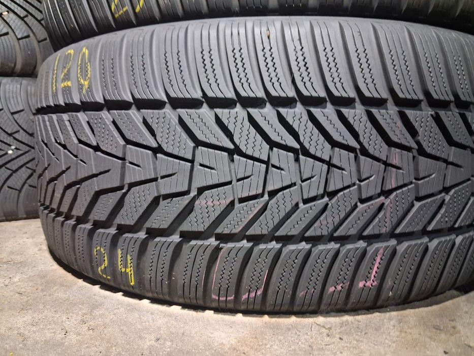 255/35 R20 Hankook isept evo 3 шини б/у зима  Пара