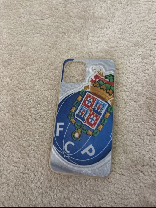 Capa de iphone 12 fcporto