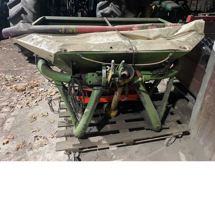 rozsiewacz nawozu Amazone ZA-F 603