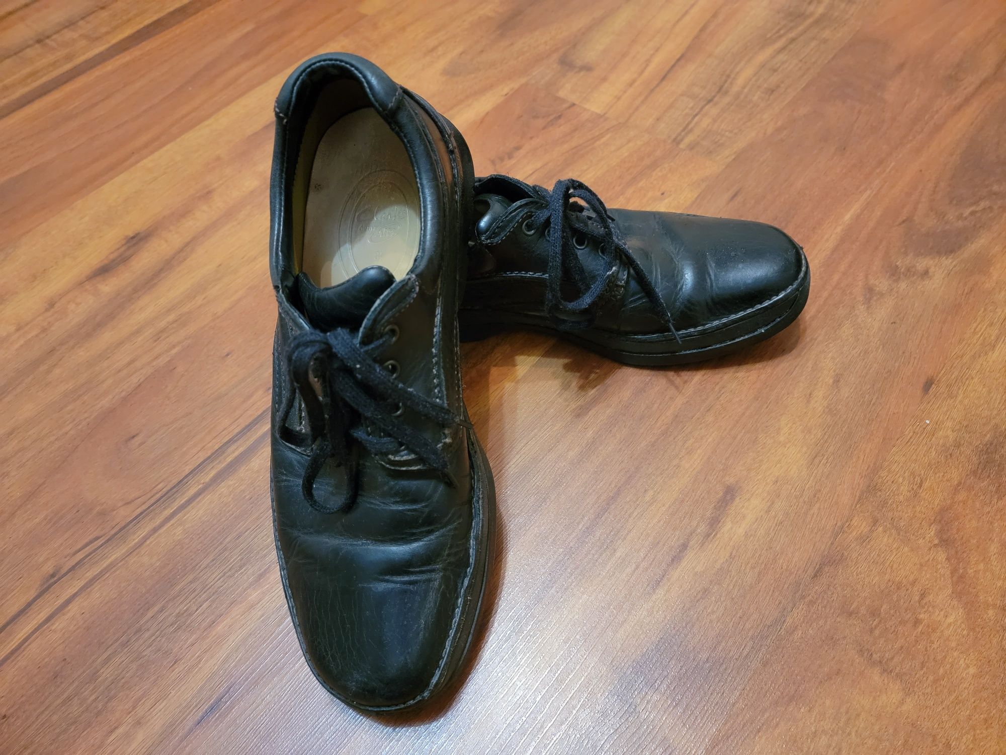 Clarks active air gore tex 2025