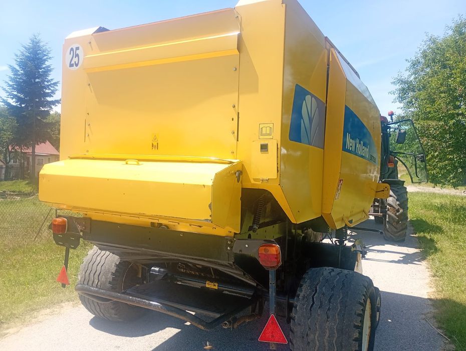 Prasa rolująca New Holland BR 7060 siatka! Super stan!