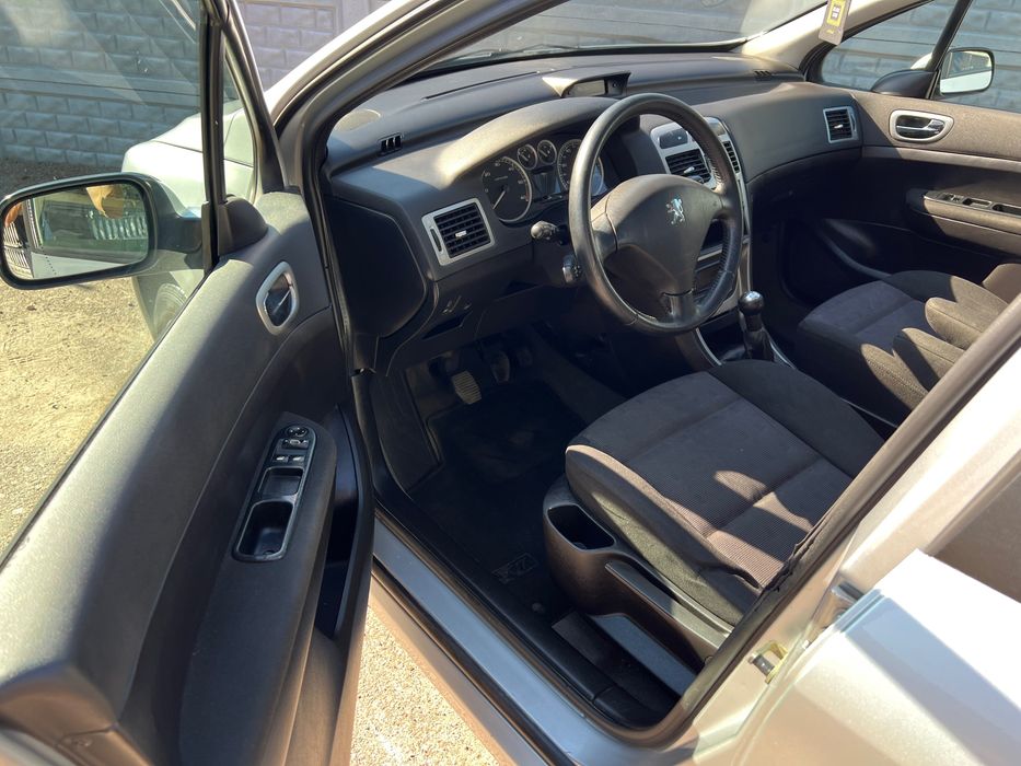 Пежо 307 sw 2002 2.0 HDI