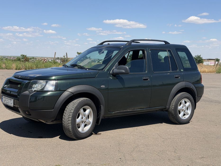Автомобіль лендровер фрілендер 1