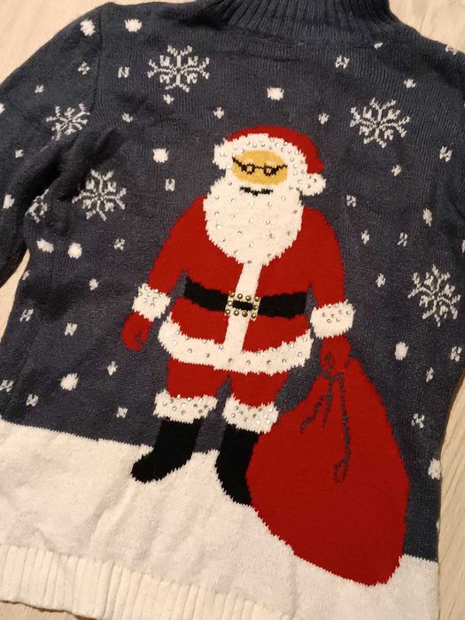 różne ciepłe swetry