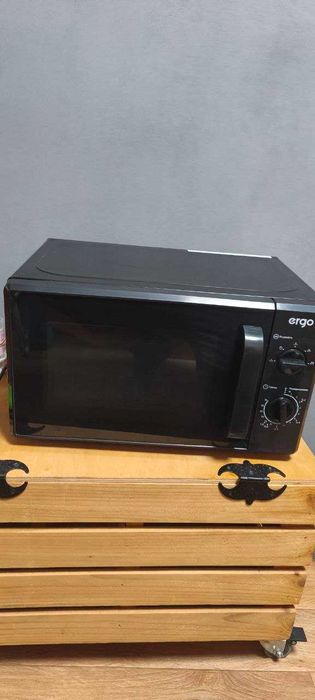 Продаж Мікрохвильва піч Ergo EM-2060. Дніпро. Самовивіз