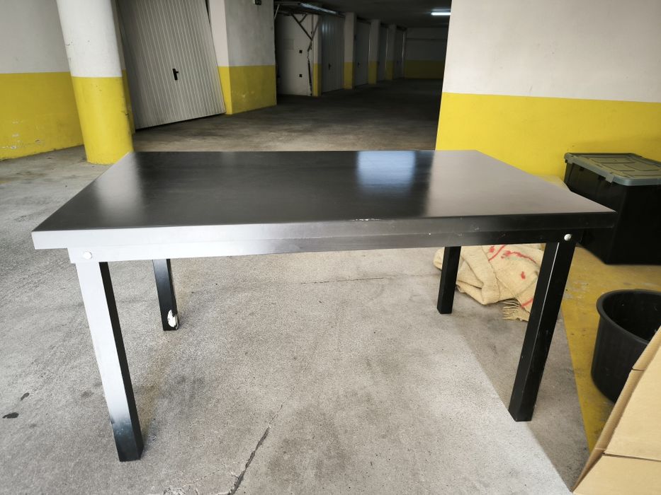 Mesa de Jantar preta