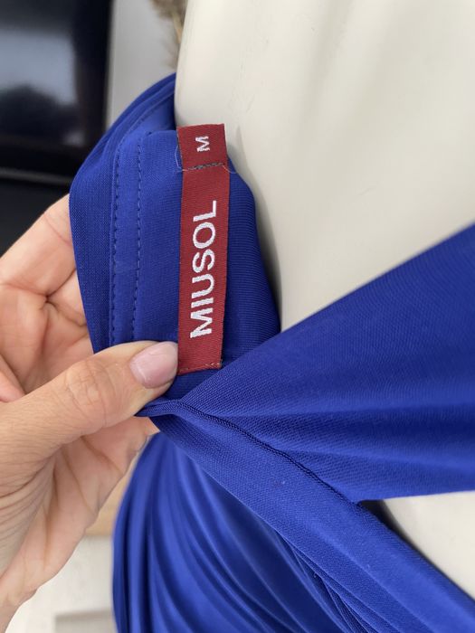 Piękna sukienka chabrowa ciemnoniebieska rozmiar S/M