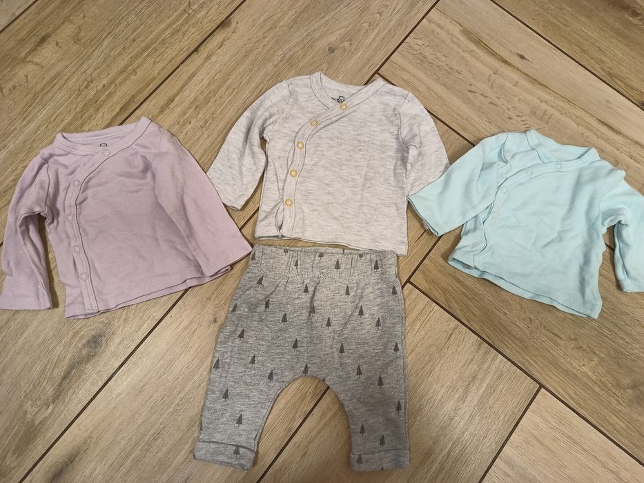 Zestaw  dla niemowlaka noworodka 56cm 3 kopertowe bluzki spodnie