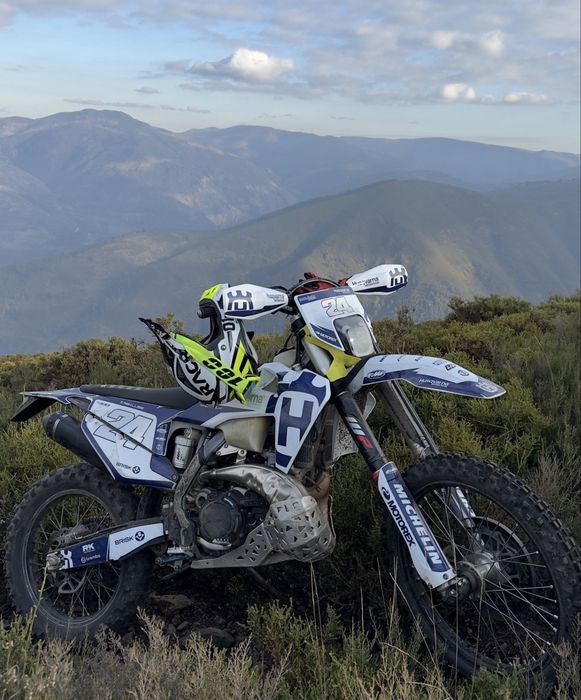 Husqvarna TE 300 2022 | Único Dono | 411 Horas | Muito Equipada