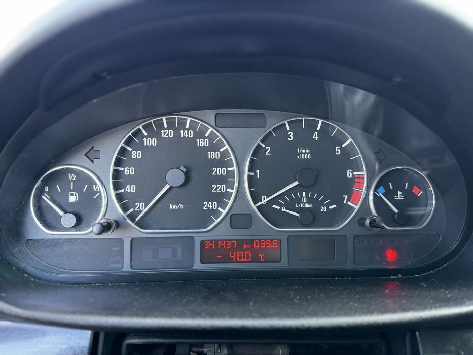 Продам BMW e46 2.0 бензин