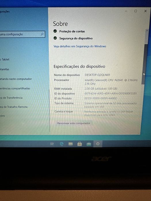 Portátil/Notebook Acer Intel Celeron 2GB RAM Branco