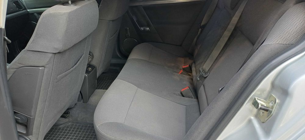 Opel Vectra 2.2 Автомат у відмінному стані