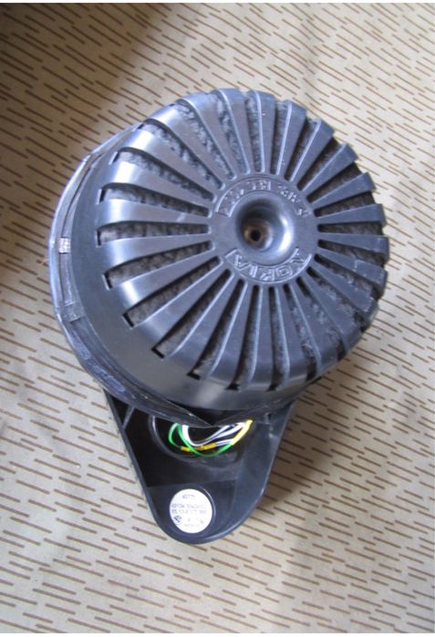 Крышка заднего динамика bmw e36