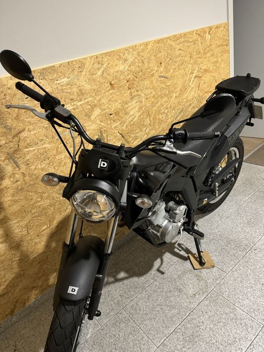 Derbi Cross City moto 125. COM 2300 km — Impecável!
