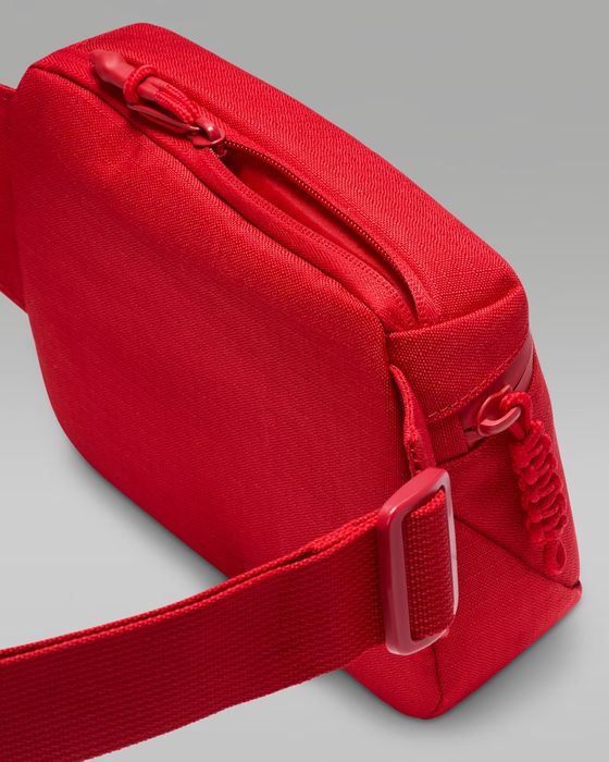 Jordan Franchise Crossbody Bag (2L)