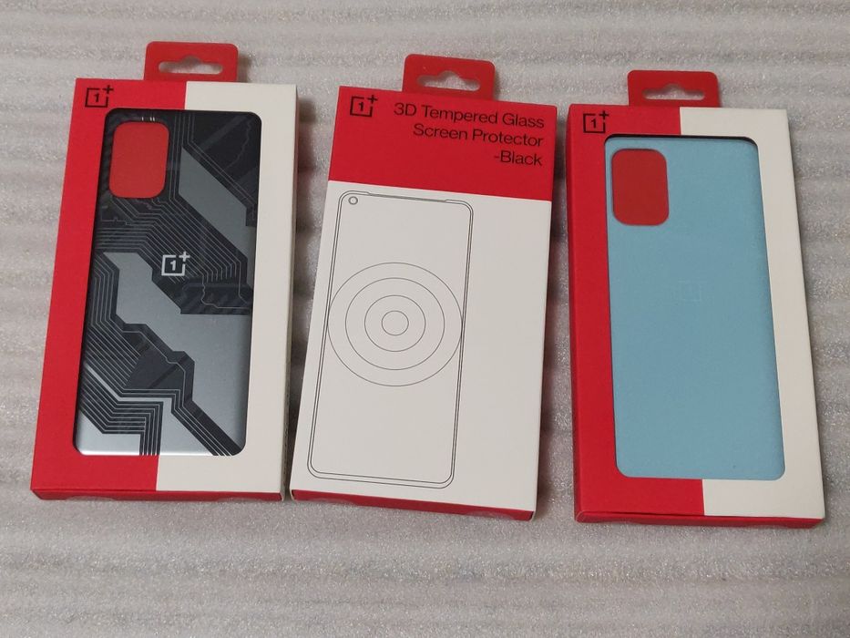 Фирменный чехол / защитное стекло OnePlus 9R