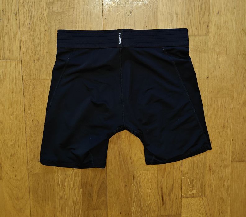 Świetne męskie krótkie getry do biegania na trening Nike Dri-Fit S BDB