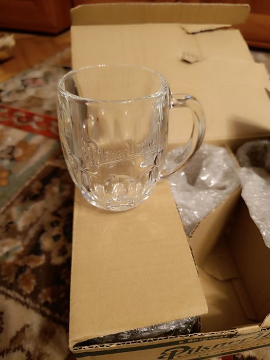 Zestaw 6 nowych kufli do piwa Pilsner Urguell 0,2l