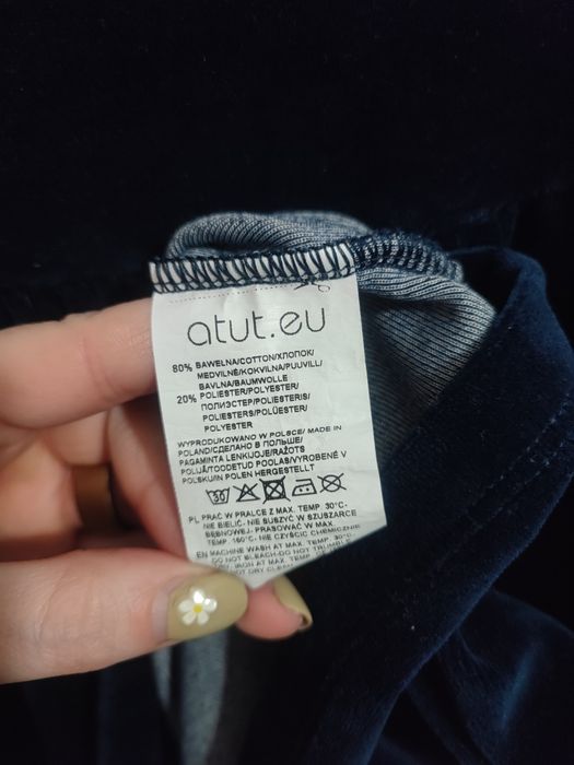 Elegancka granatowa sukienka welurowa Atut 134