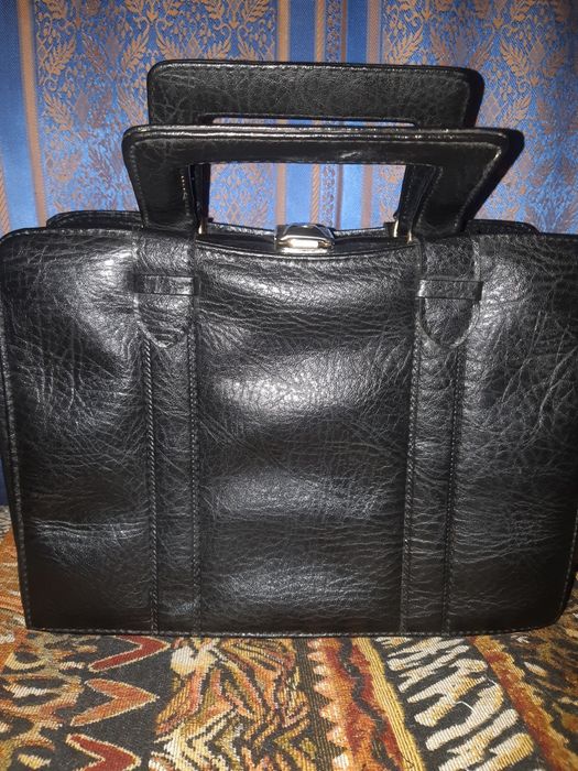 Сумка кейс ,, CAVALET"