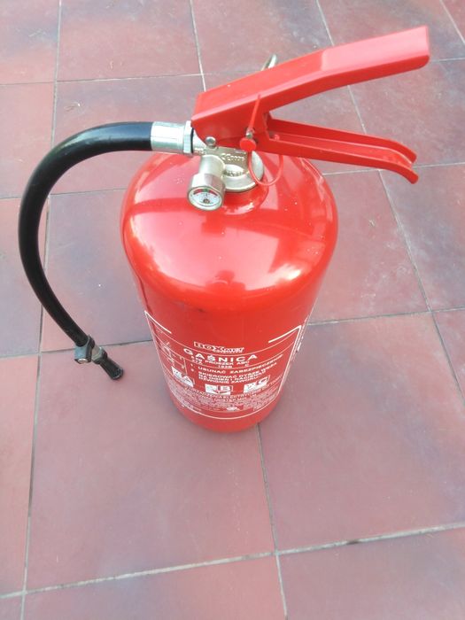 Gaśnica proszkowa 6kg  GP6x ABC