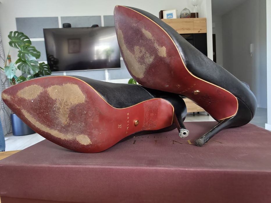 Szpilki Ryłko Estima skóra naturalna rozm. 37