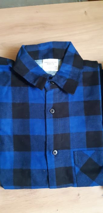 Sprzedam koszule i koszulkę roboczą