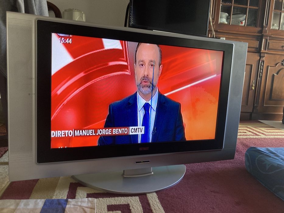 Tv lcd kaymat 32”