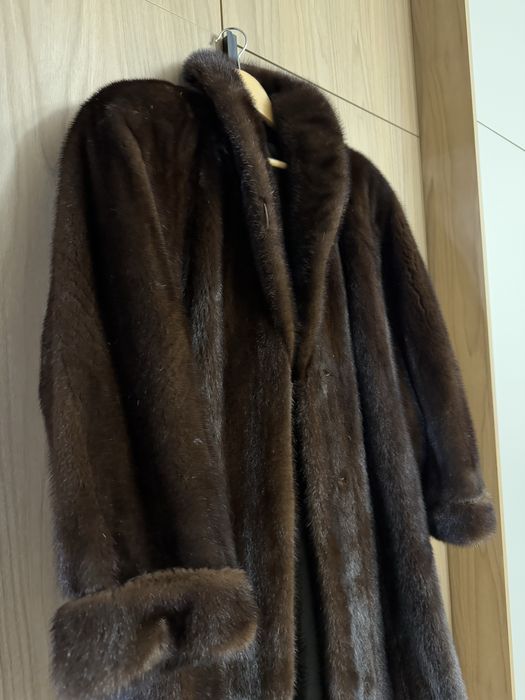 Норкова шуба . Натуральна шуба