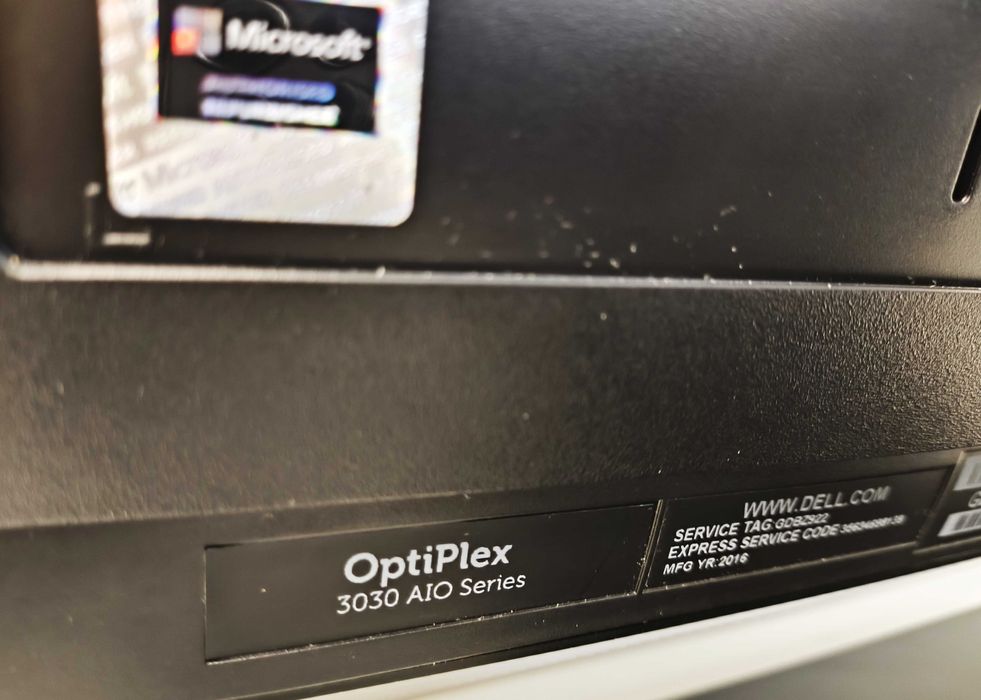 Komputer DELL AiO 3030 20" Core i5 12GB 128GB SSD Windows 11 WiFi CAM