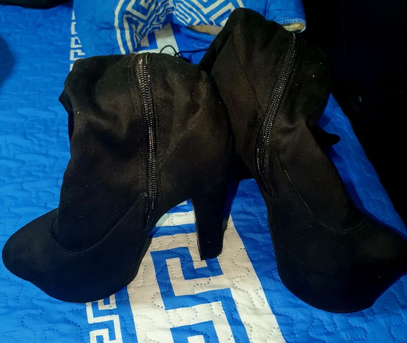 Botas cano alto 37
