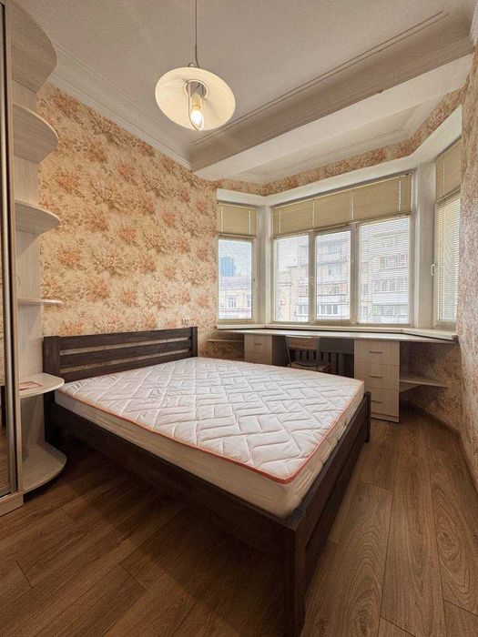 Оренда 2-х кімнатної кватири на Саксаганського 85 М.Українських Героїв